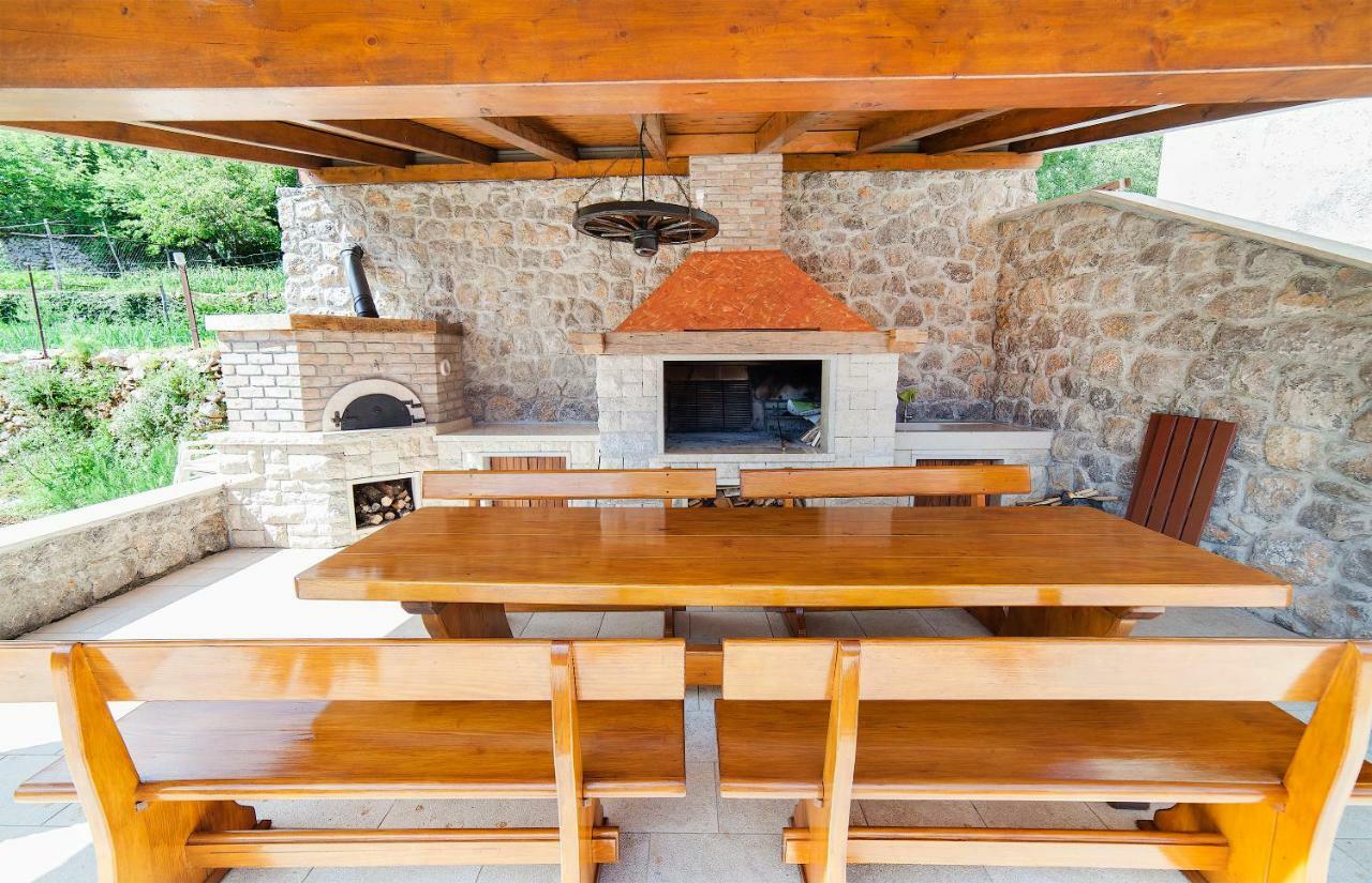 Apartmani Sandra Rovini Moscenice Exteriér fotografie