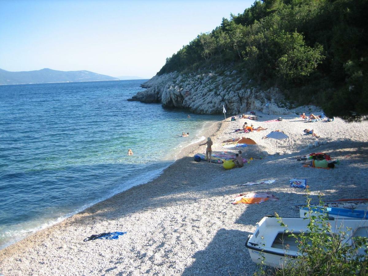 Apartmani Sandra Rovini Moscenice Exteriér fotografie