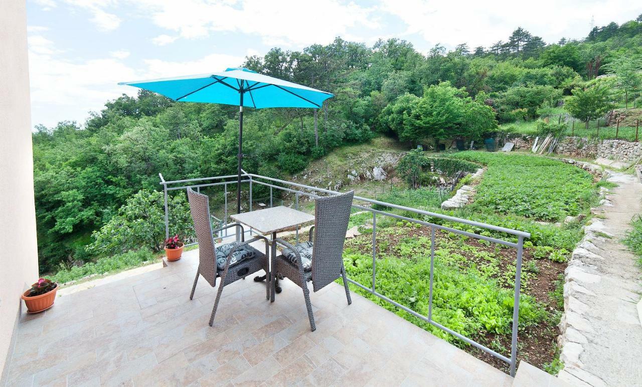 Apartmani Sandra Rovini Moscenice Exteriér fotografie