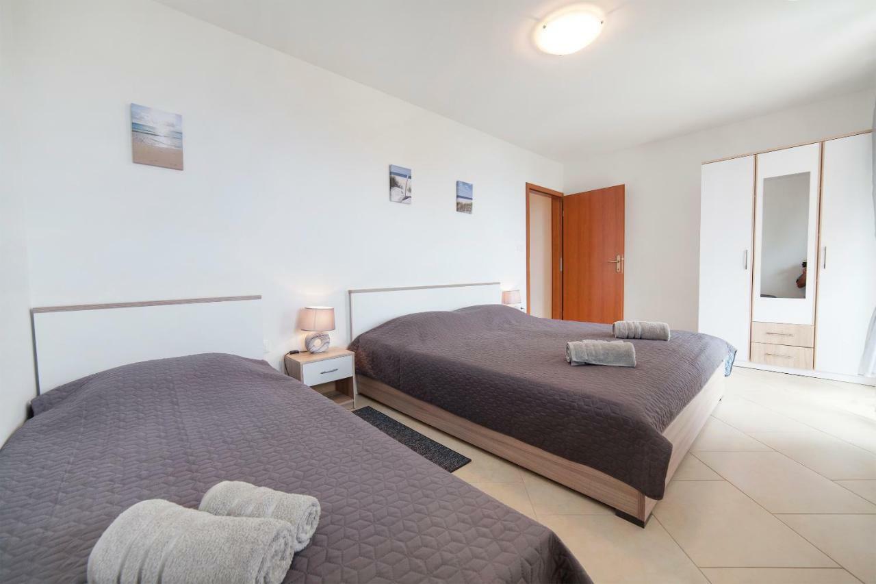 Apartmani Sandra Rovini Moscenice Exteriér fotografie