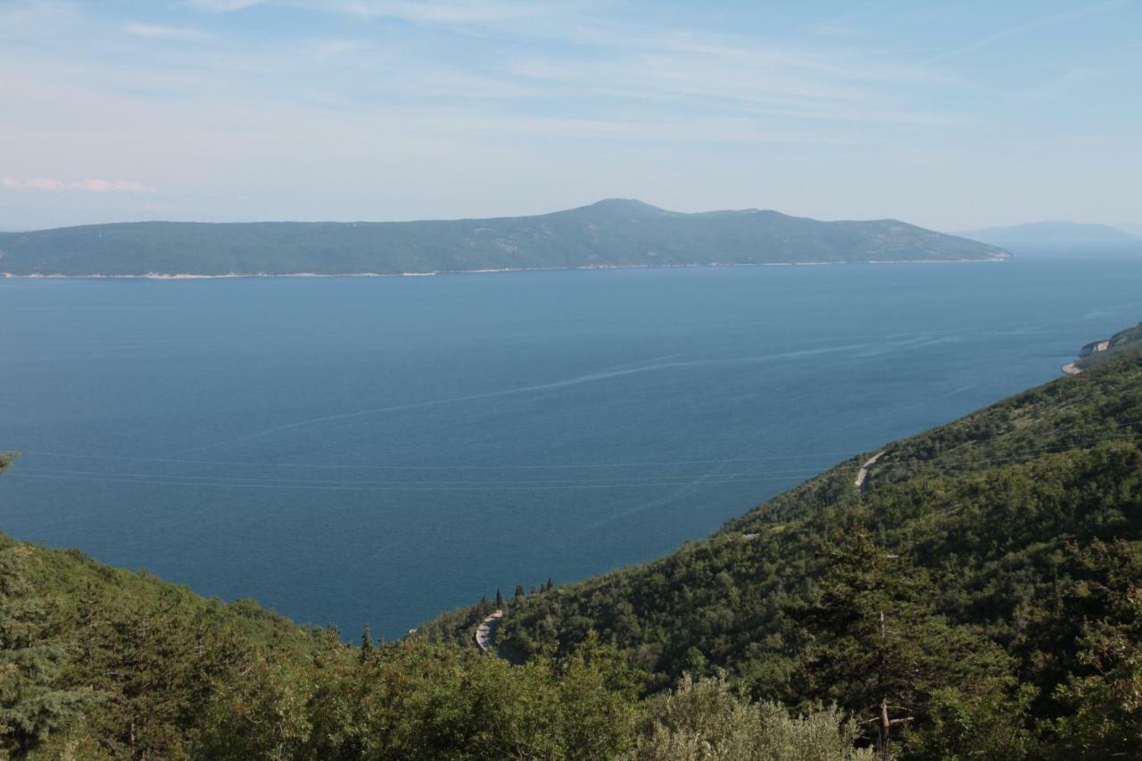Apartmani Sandra Rovini Moscenice Exteriér fotografie